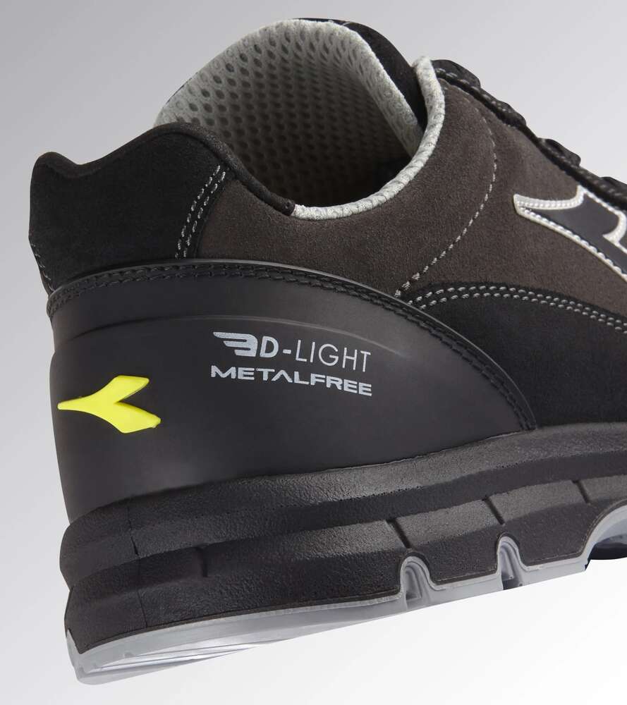 Image du produit CHAUSSURE SECURITE T.45 RUN LOW MET FREE S3L FO SR ESD NOIR/GRIS ANTRACITE